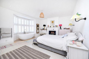 Spacious family home with garden